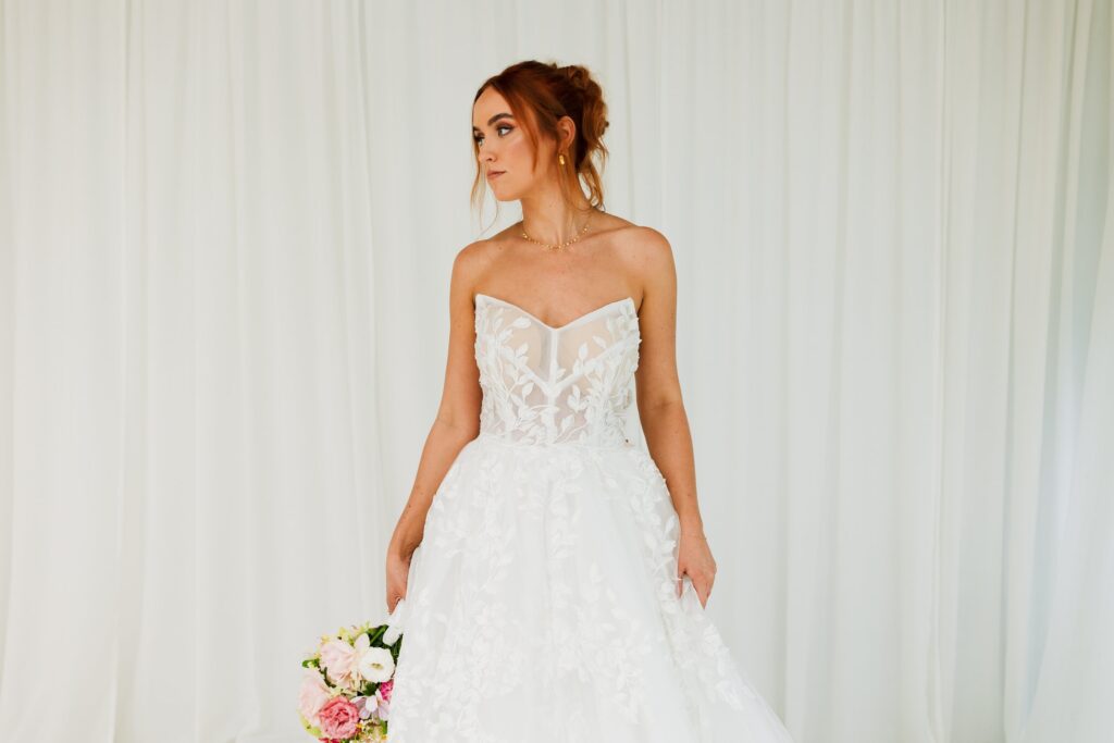 Ivy - Delilah Belle Bridal