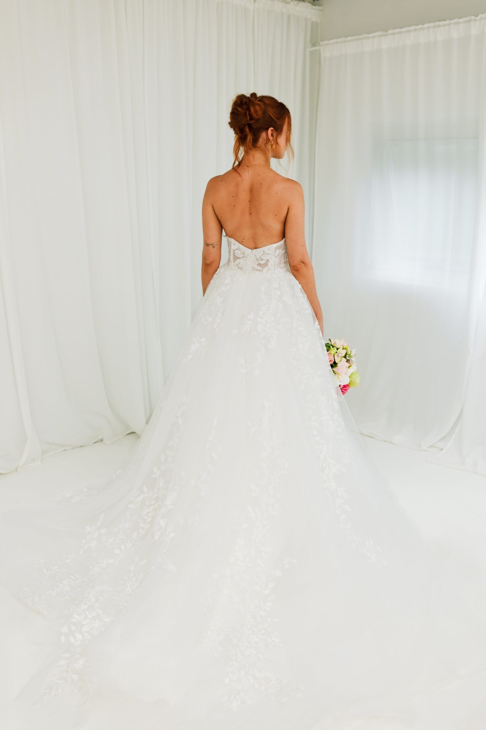 Ivy - Delilah Belle Bridal