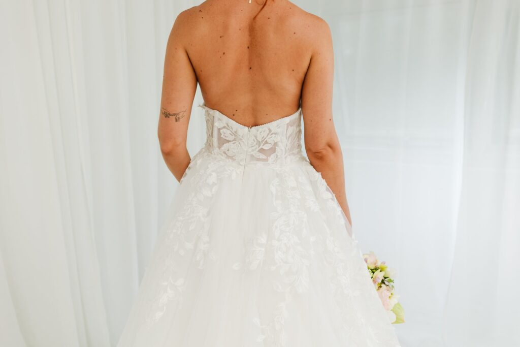 Ivy - Delilah Belle Bridal
