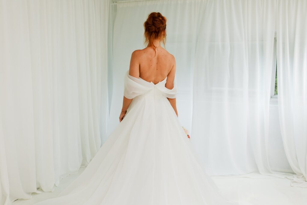 Clara - Delilah Belle Bridal